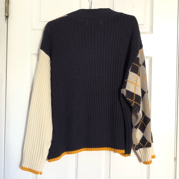 argyle cardigan ♡ - Picture 3 of 14